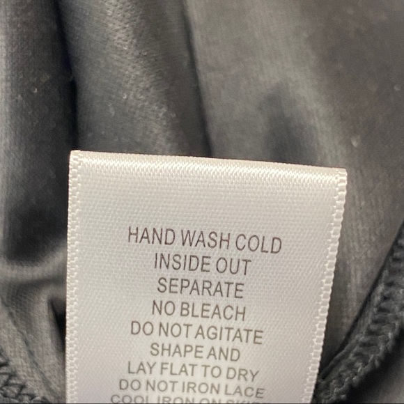 Alex Evenings  Black & White Lace & Chiffon Mock Gown Size 18 - Picture 13 of 15